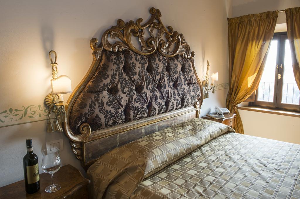 Palazzo Pacini Otel Colle Val D'Elsa Oda fotoğraf